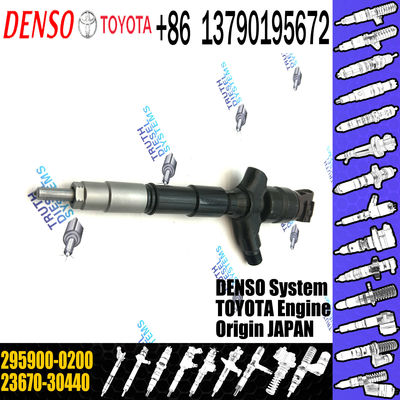 Fuel Injector 23670-30440 23670-39435 295900-0250 295900-0200 For Toyota Hiace Dyna 1kd Ftv Euro 5