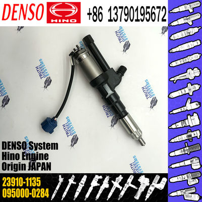 095000-0284 Diesel Engine Fuel Injector For HINO 23910-1136 23910-1135