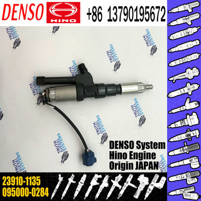 095000-0284 Diesel Engine Fuel Injector For HINO 23910-1136 23910-1135