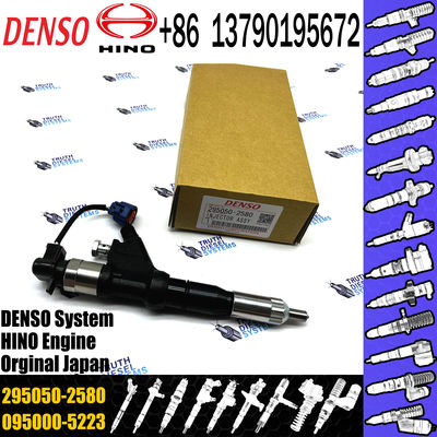 Common Rail Engine Accessories Diesel Injector 095000-0490 295050-2580 295050-2570