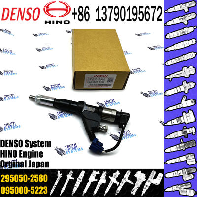 Common Rail Engine Accessories Diesel Injector 095000-0490 295050-2580 295050-2570