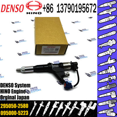 Common Rail Engine Accessories Diesel Injector 095000-0490 295050-2580 295050-2570