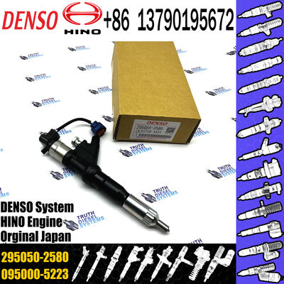 Common Rail Engine Accessories Diesel Injector 095000-0490 295050-2580 295050-2570
